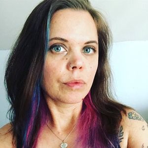 Meet your Posher, Ellen